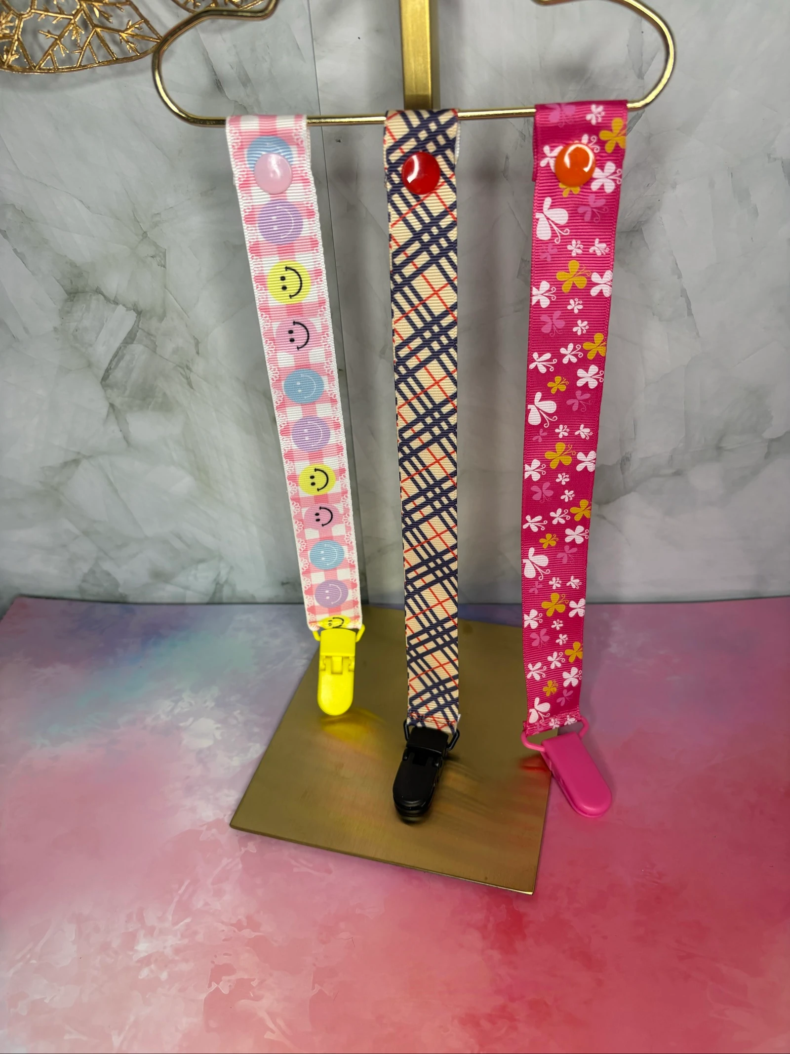Personalizable pacifier clip – Several designs available – photo 7
